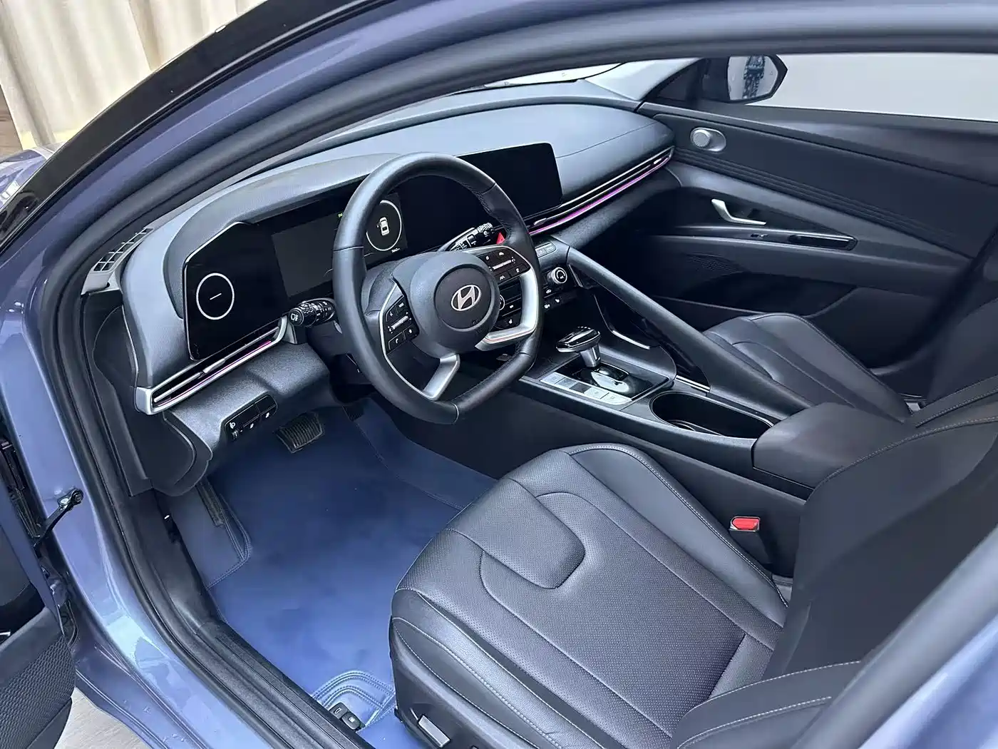 Hyundai Elantra 2023 1.5L CVT TOP Flagship Edition