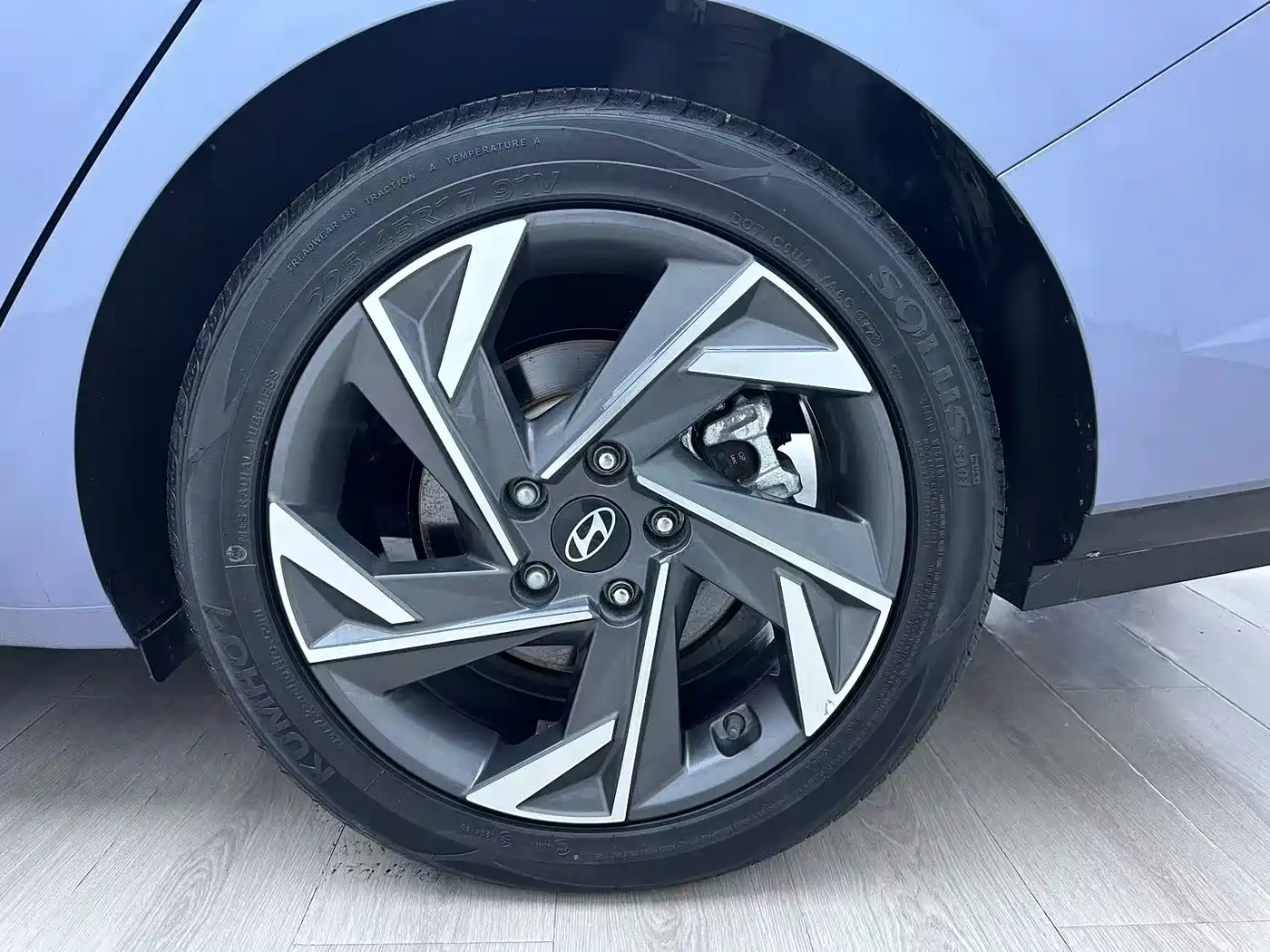 Hyundai Elantra 2023 1.5L CVT TOP Flagship Edition