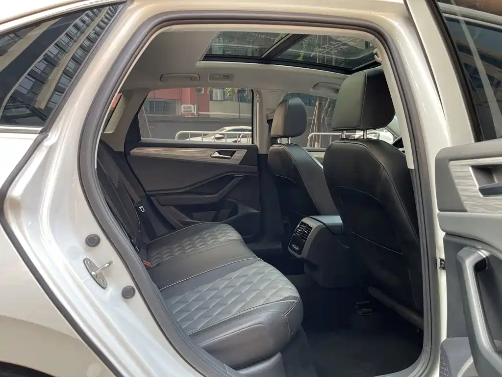 Volkswagen Sagitar 2023 280TSI DSG Beyond Lite