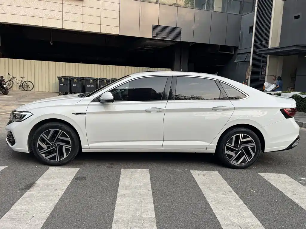 Volkswagen Sagitar 2023 280TSI DSG Beyond Lite