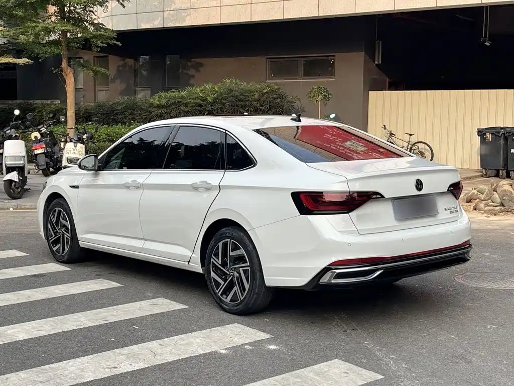 Volkswagen Sagitar 2023 280TSI DSG Beyond Lite