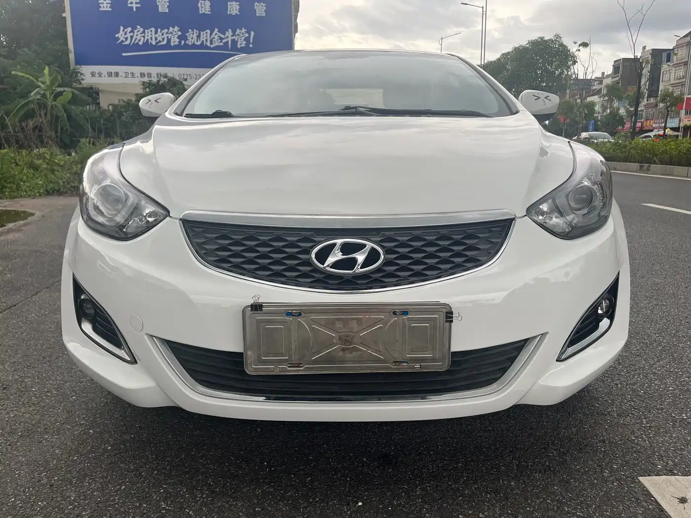 Hyundai Langdong 2016 1.6L Automatic Smart Edition