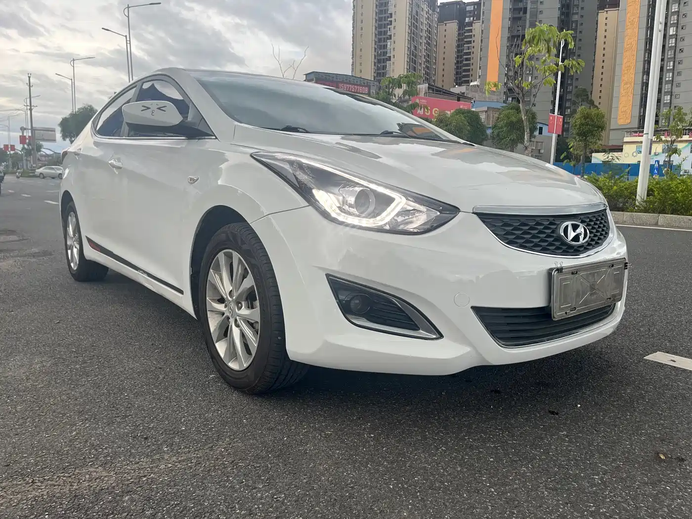 Hyundai Langdong 2016 1.6L Automatic Smart Edition
