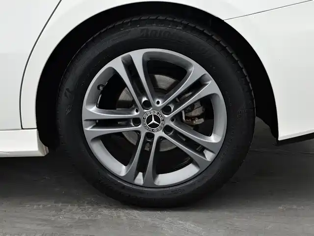 Mercedes-Benz Mercedes-Benz A-Class 2022 A 180 L Sport Sedan