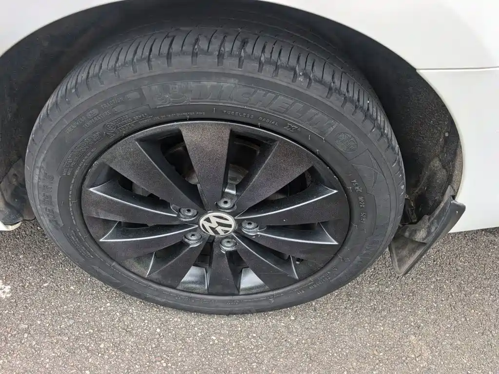 Volkswagen Sagitar 2017 230TSI Automatic Comfort