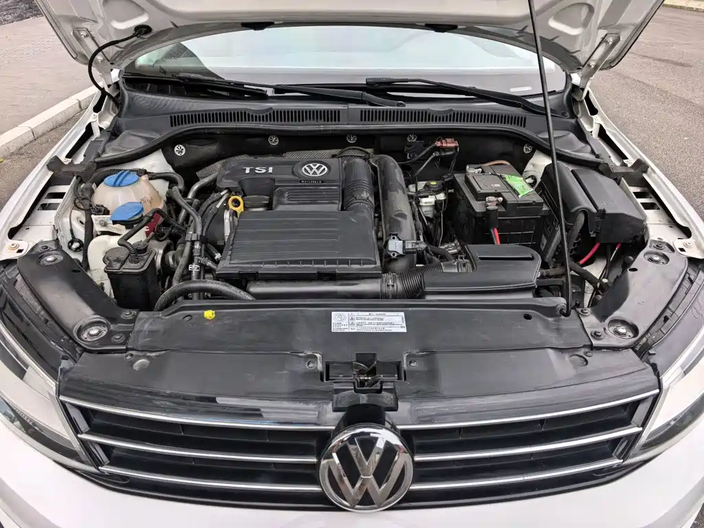 Volkswagen Sagitar 2017 230TSI Automatic Comfort