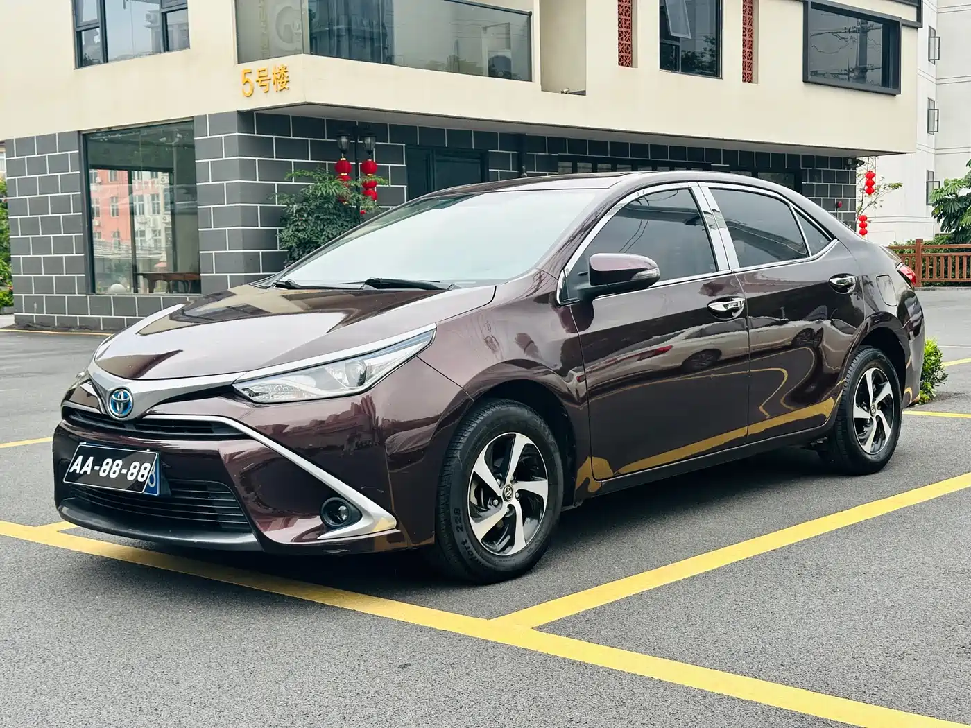 Toyota Levin 2017 Facelift Hybrid 1.8H GS E-CVT Elite Sunroof Edition China V