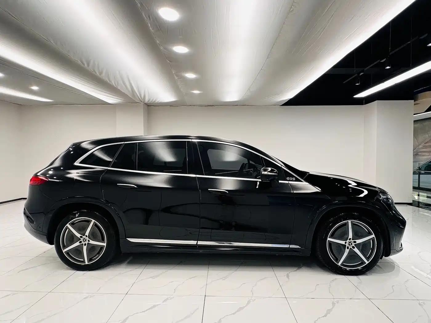 Mercedes-Benz Mercedes-Benz EQS SUV 2023 450 4MATIC Pioneer Edition