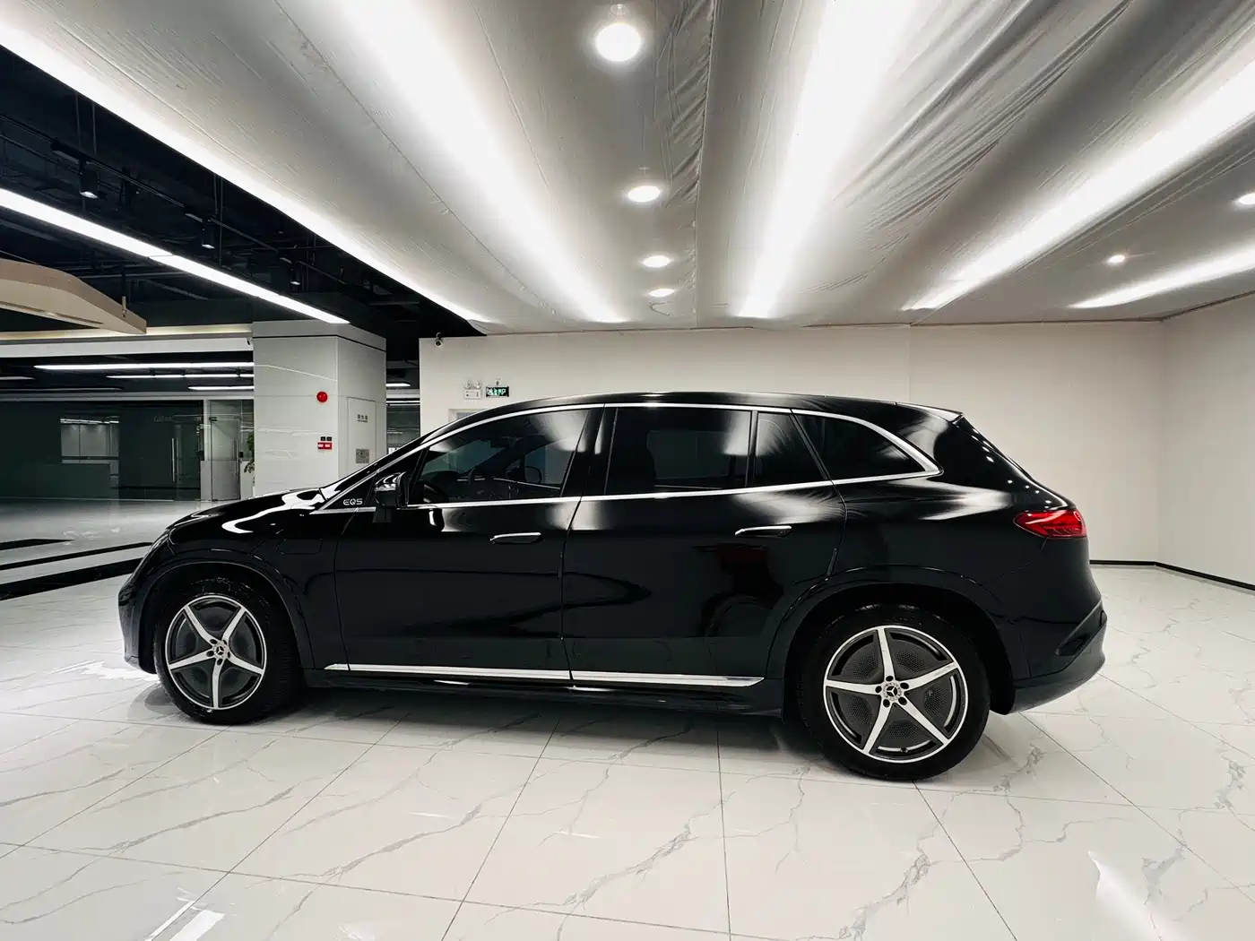 Mercedes-Benz Mercedes-Benz EQS SUV 2023 450 4MATIC Pioneer Edition