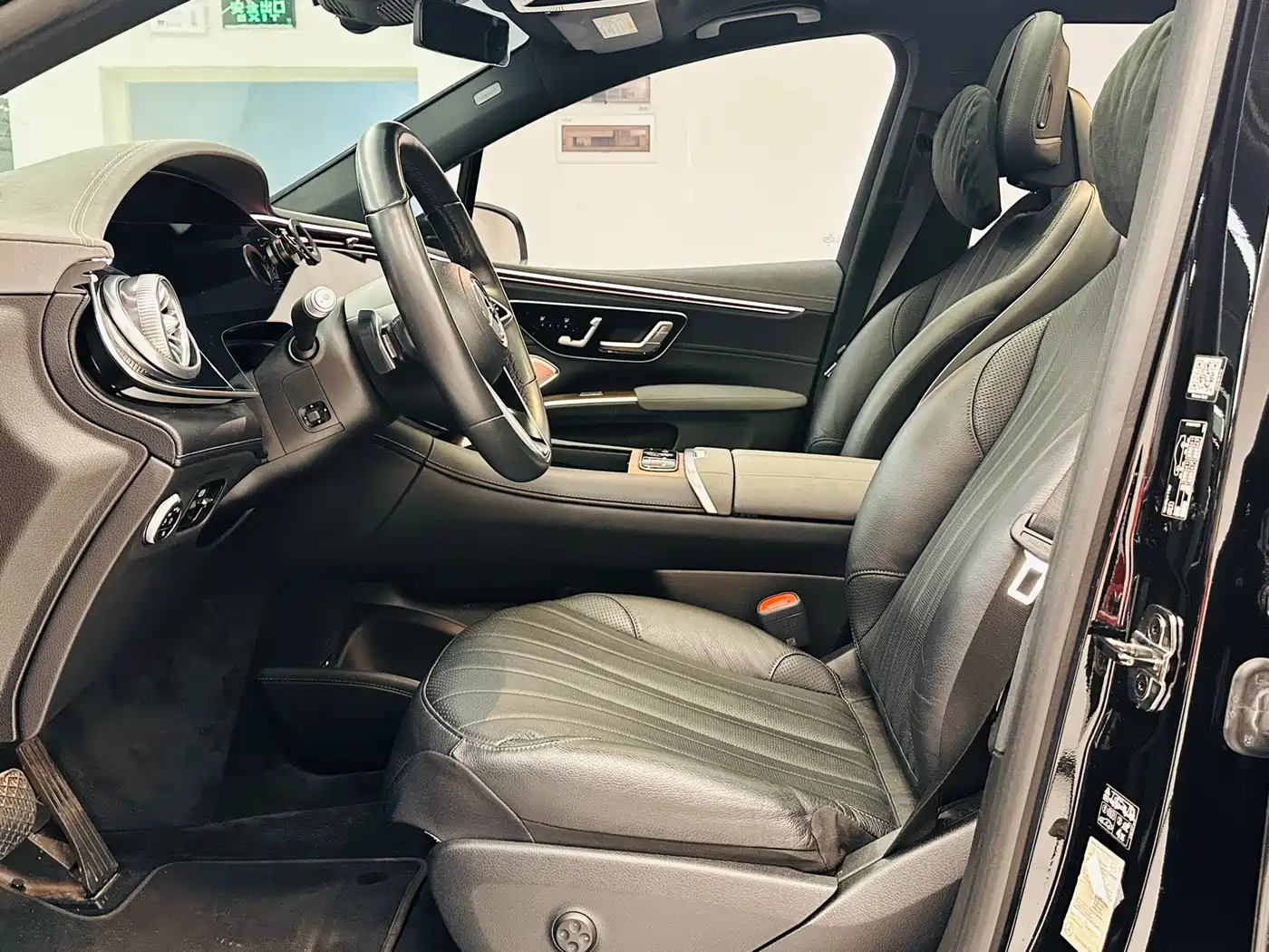 Mercedes-Benz Mercedes-Benz EQS SUV 2023 450 4MATIC Pioneer Edition