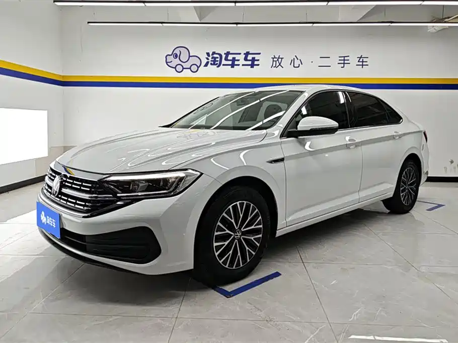 Volkswagen Sagitar 2024 200TSI DSG Flying Edition