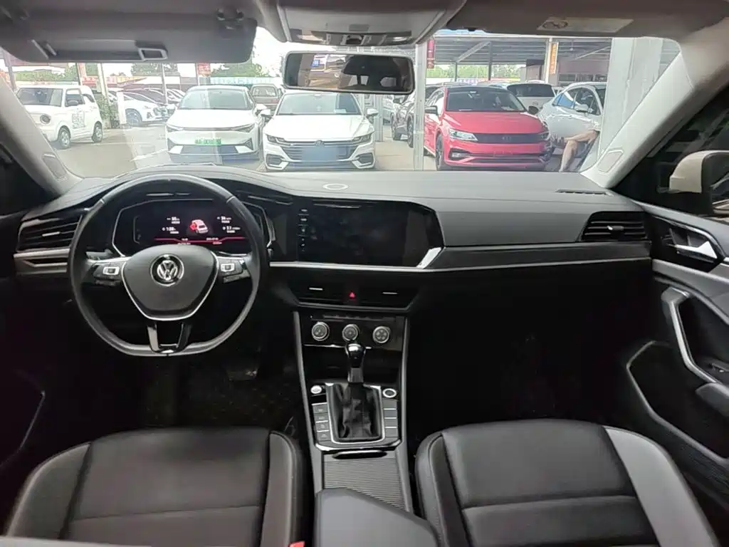 Volkswagen Sagitar 2022 280TSI DSG Surpassing Edition