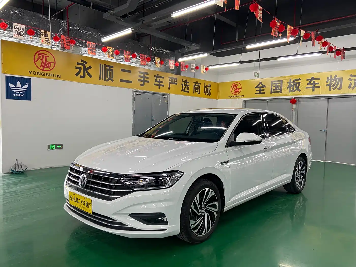 Volkswagen Sagitar 2021 280TSI DSG Luxury Smart Connect