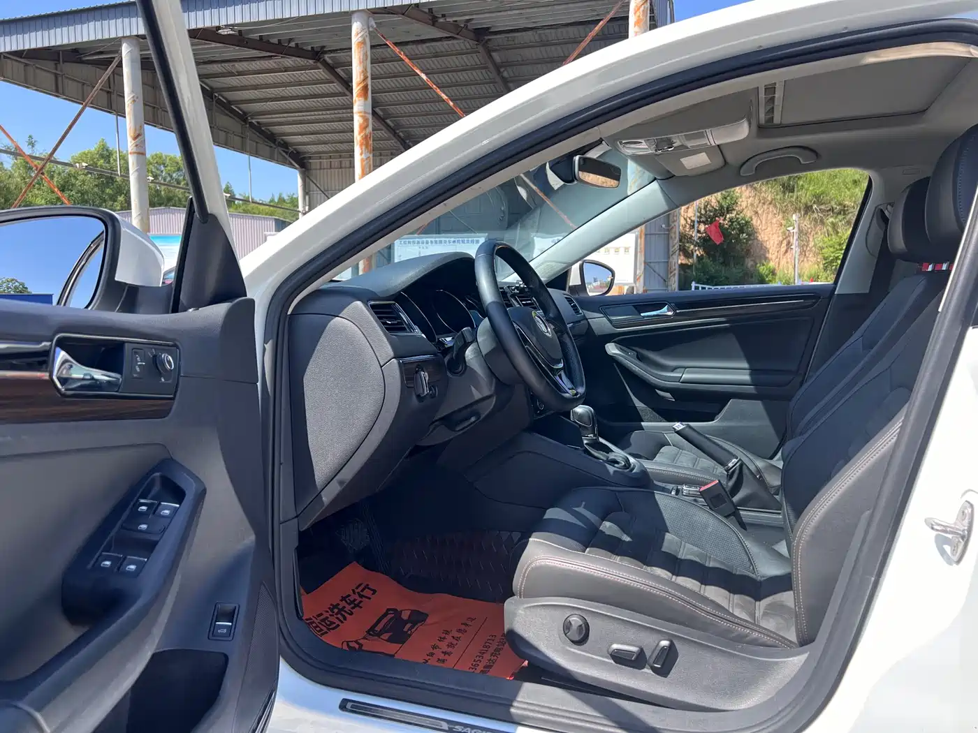 Volkswagen Sagitar 2017 230TSI Automatic Luxury
