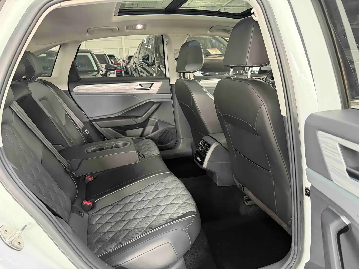 Volkswagen Sagitar 2023 Model Year 280TSI DSG Surpass Edition