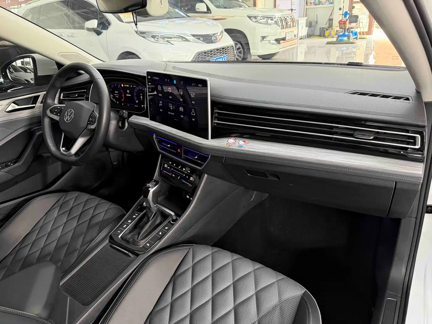 Volkswagen Sagitar 2023 Model Year 280TSI DSG Surpass Edition