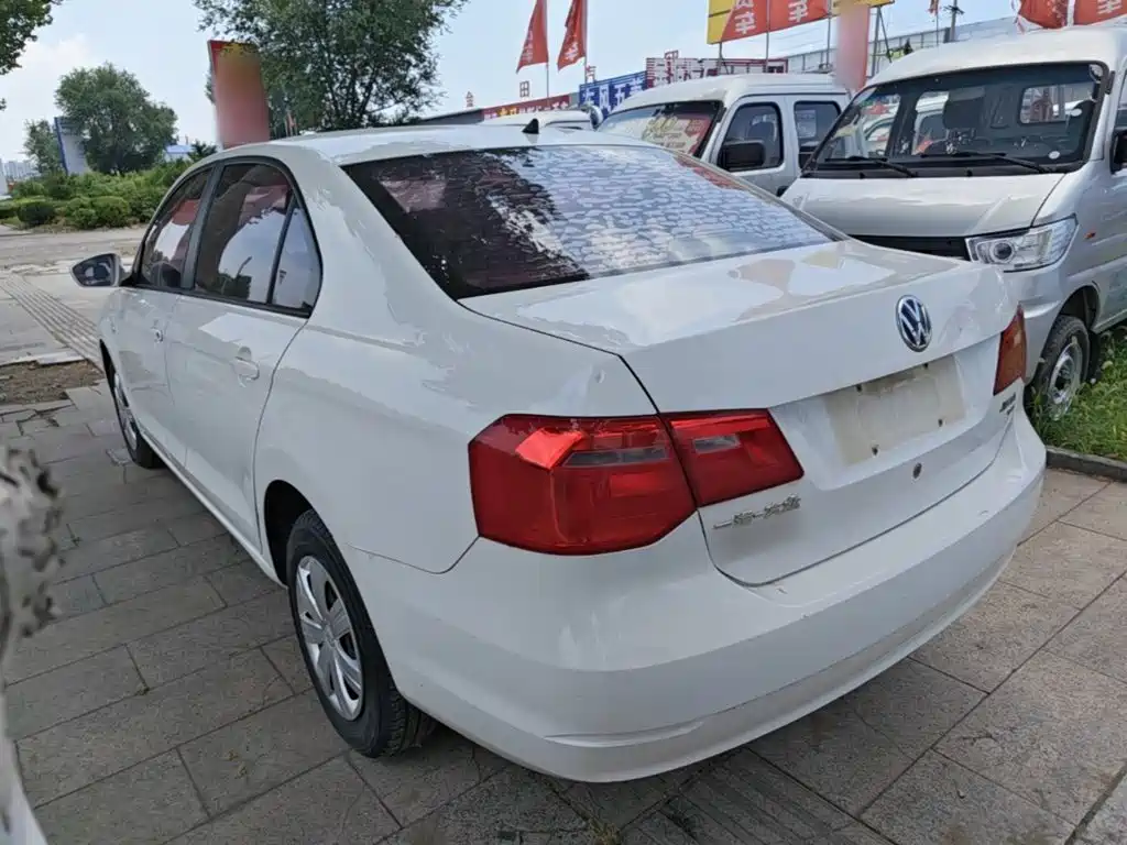 Volkswagen Jetta 2015 Value Edition 1.6L Manual Fashion