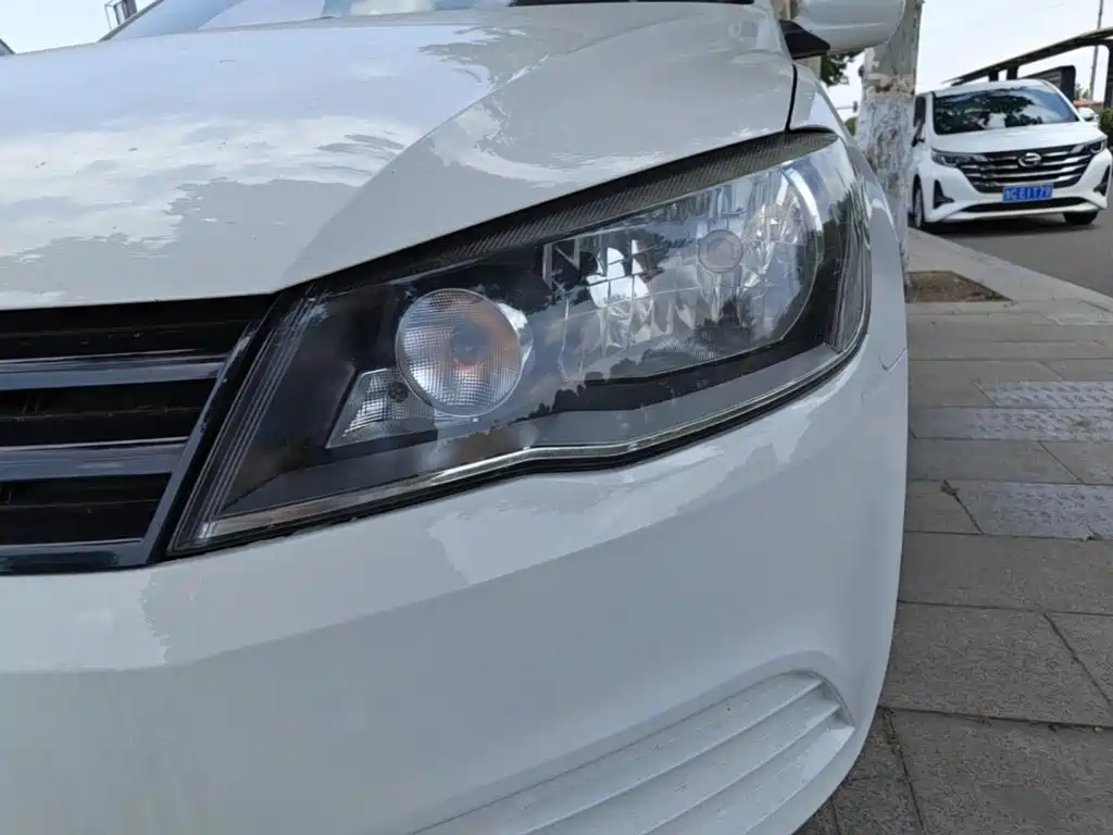Volkswagen Jetta 2015 Value Edition 1.6L Manual Fashion