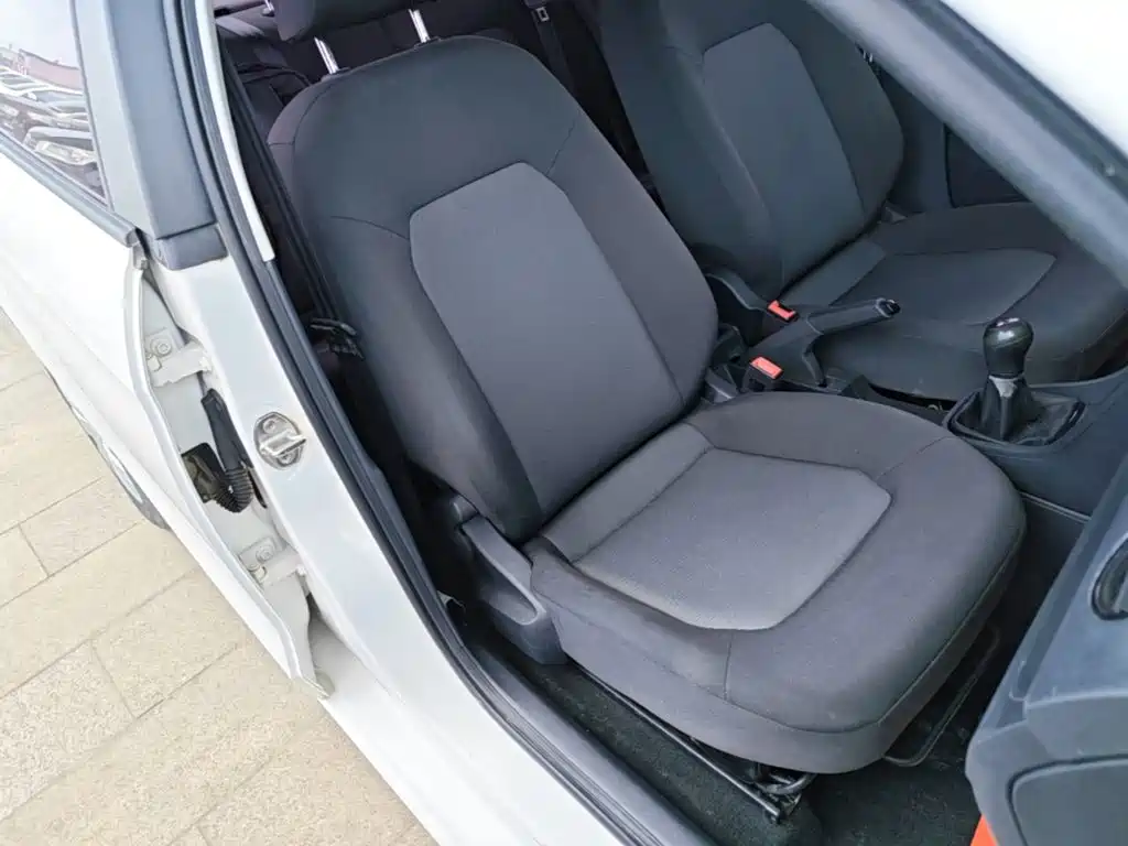 Volkswagen Jetta 2015 Value Edition 1.6L Manual Fashion