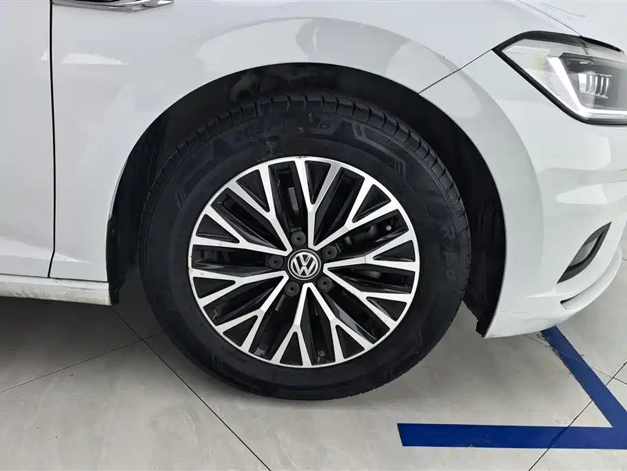 Volkswagen Sagitar 2021 200TSI DSG Comfort Smart Edition
