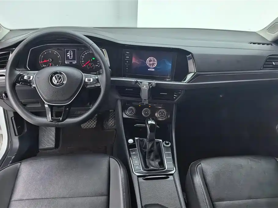 Volkswagen Sagitar 2021 200TSI DSG Comfort Smart Edition