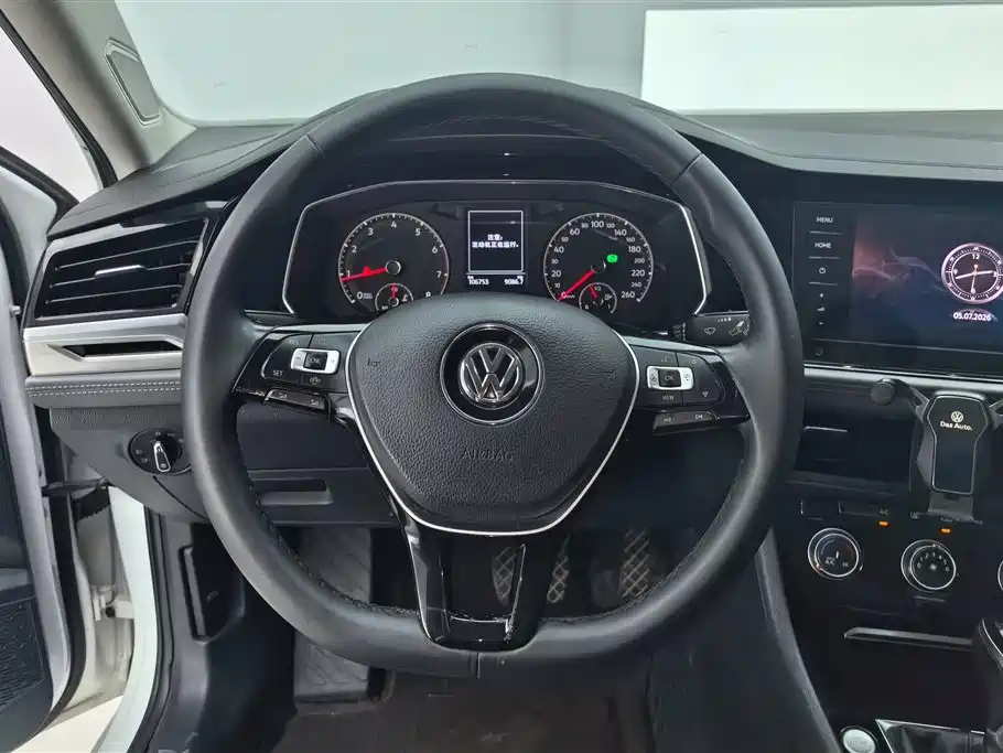Volkswagen Sagitar 2021 200TSI DSG Comfort Smart Edition