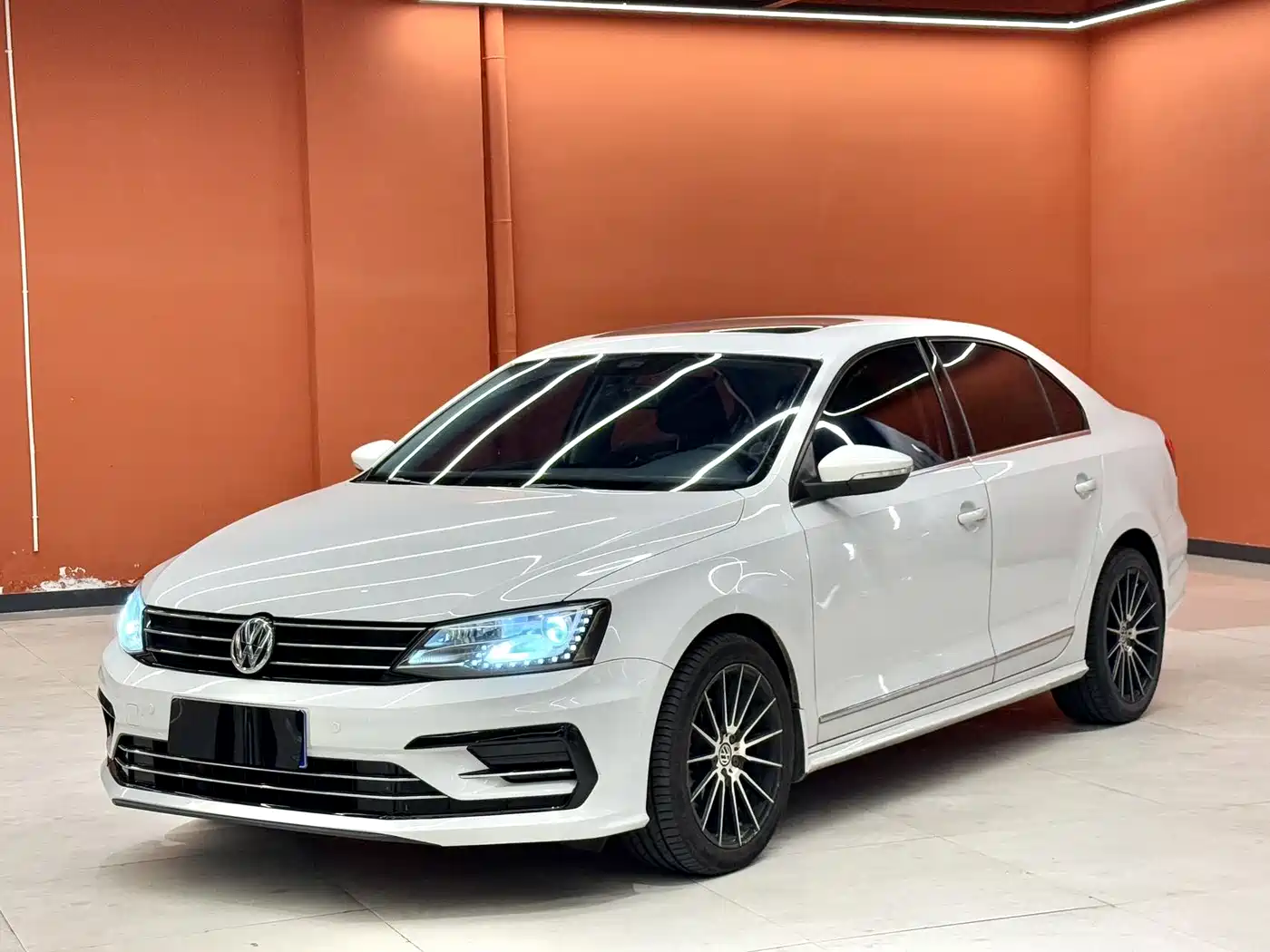 Volkswagen Sagitar 2018 280TSI DSG Spark Edition