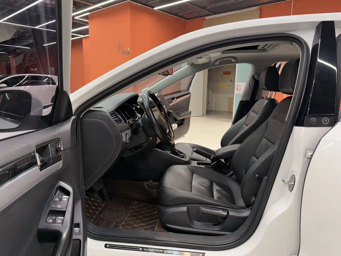 Volkswagen Sagitar 2018 280TSI DSG Spark Edition