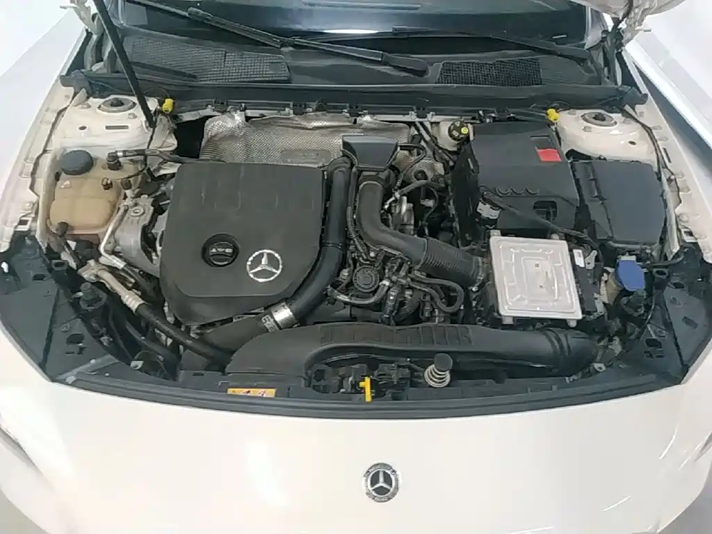 Mercedes-Benz Mercedes-Benz A-Class 2019 A 180 L Sport Sedan