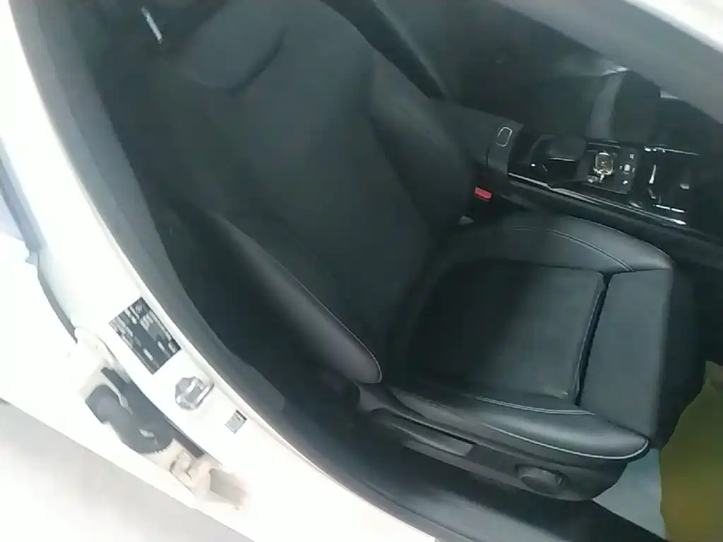 Mercedes-Benz Mercedes-Benz A-Class 2019 A 180 L Sport Sedan