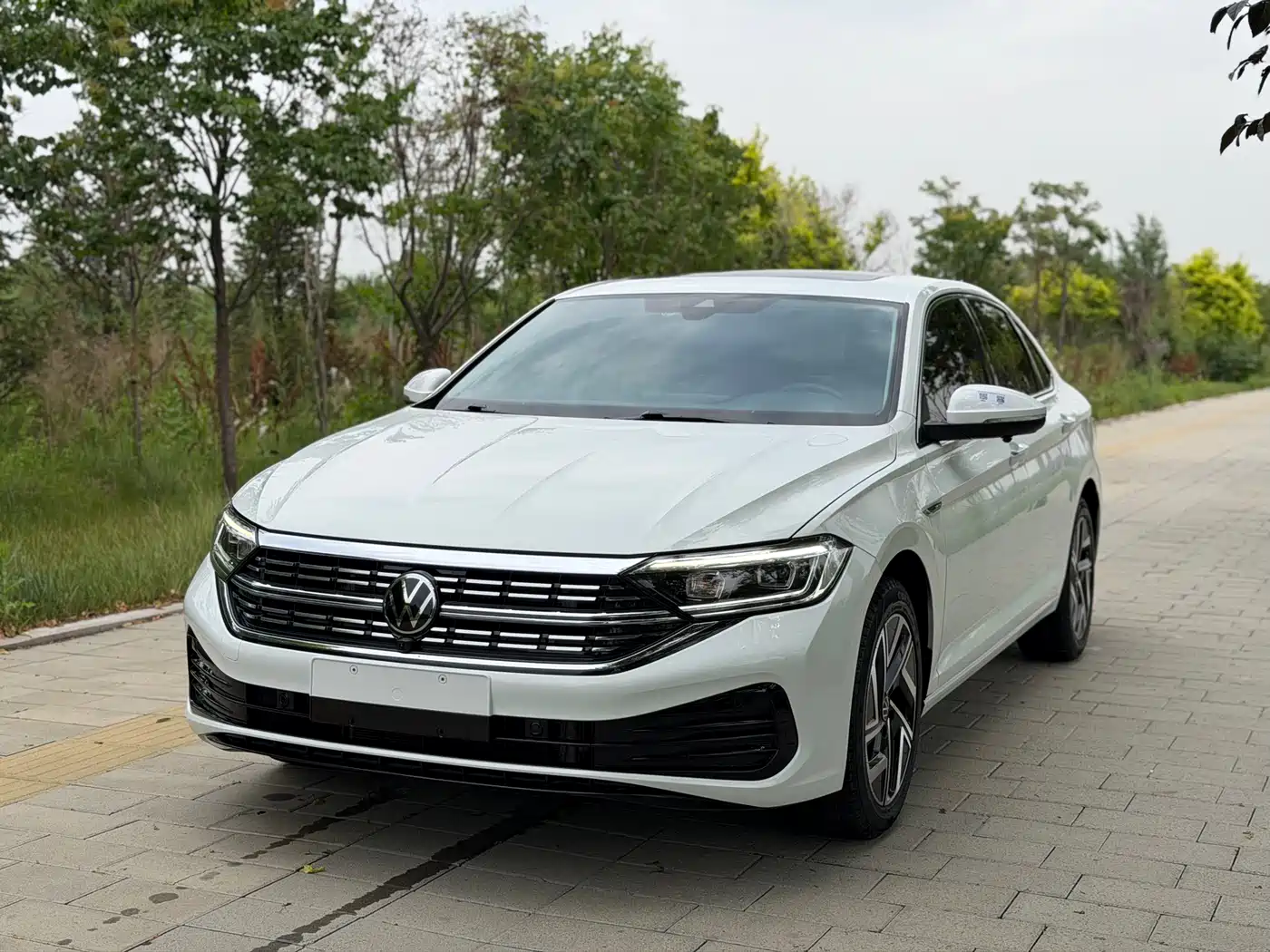 Volkswagen Sagitar 2023 280TSI DSG Surpass Plus Edition