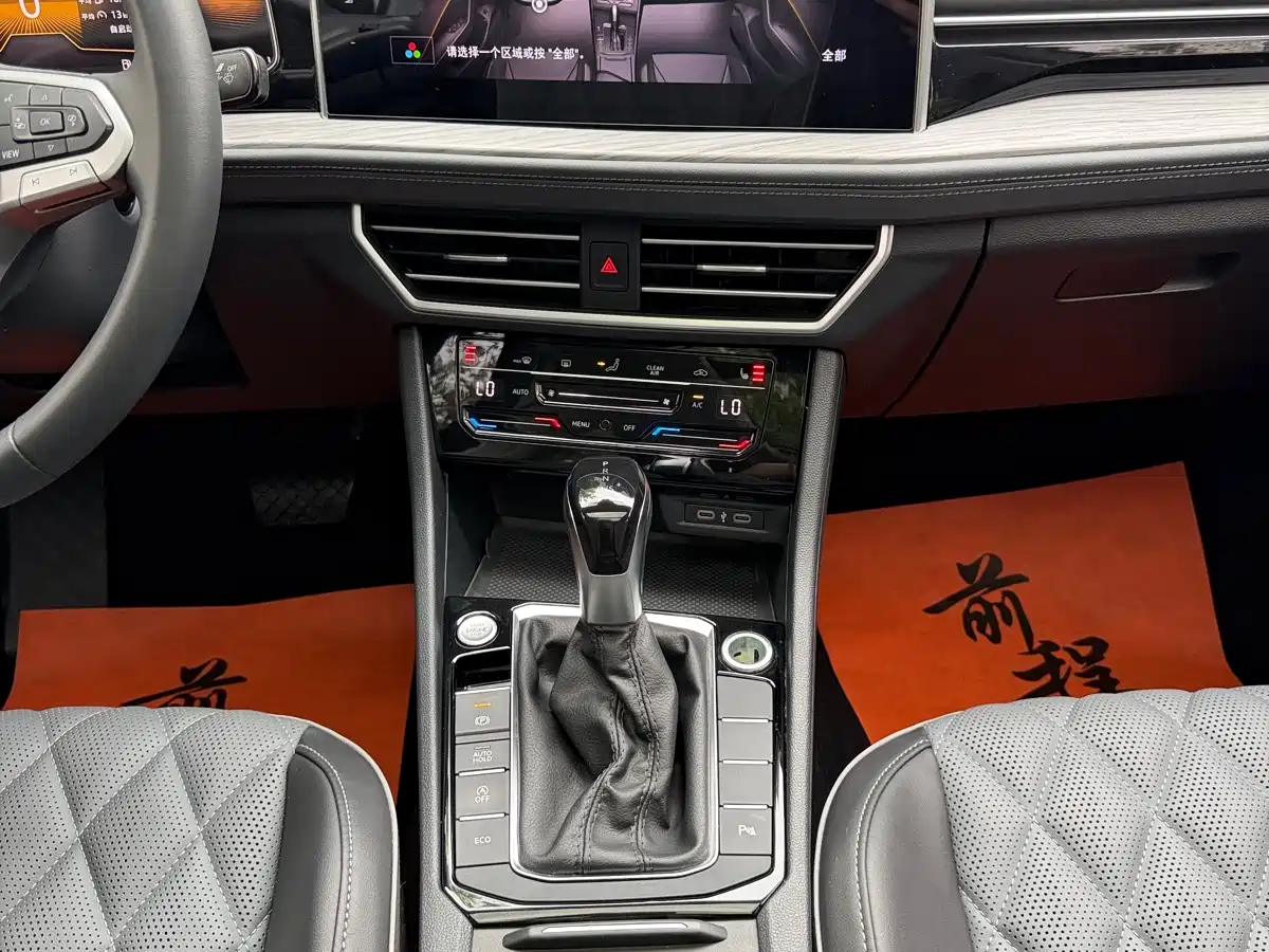Volkswagen Sagitar 2023 280TSI DSG Surpass Plus Edition