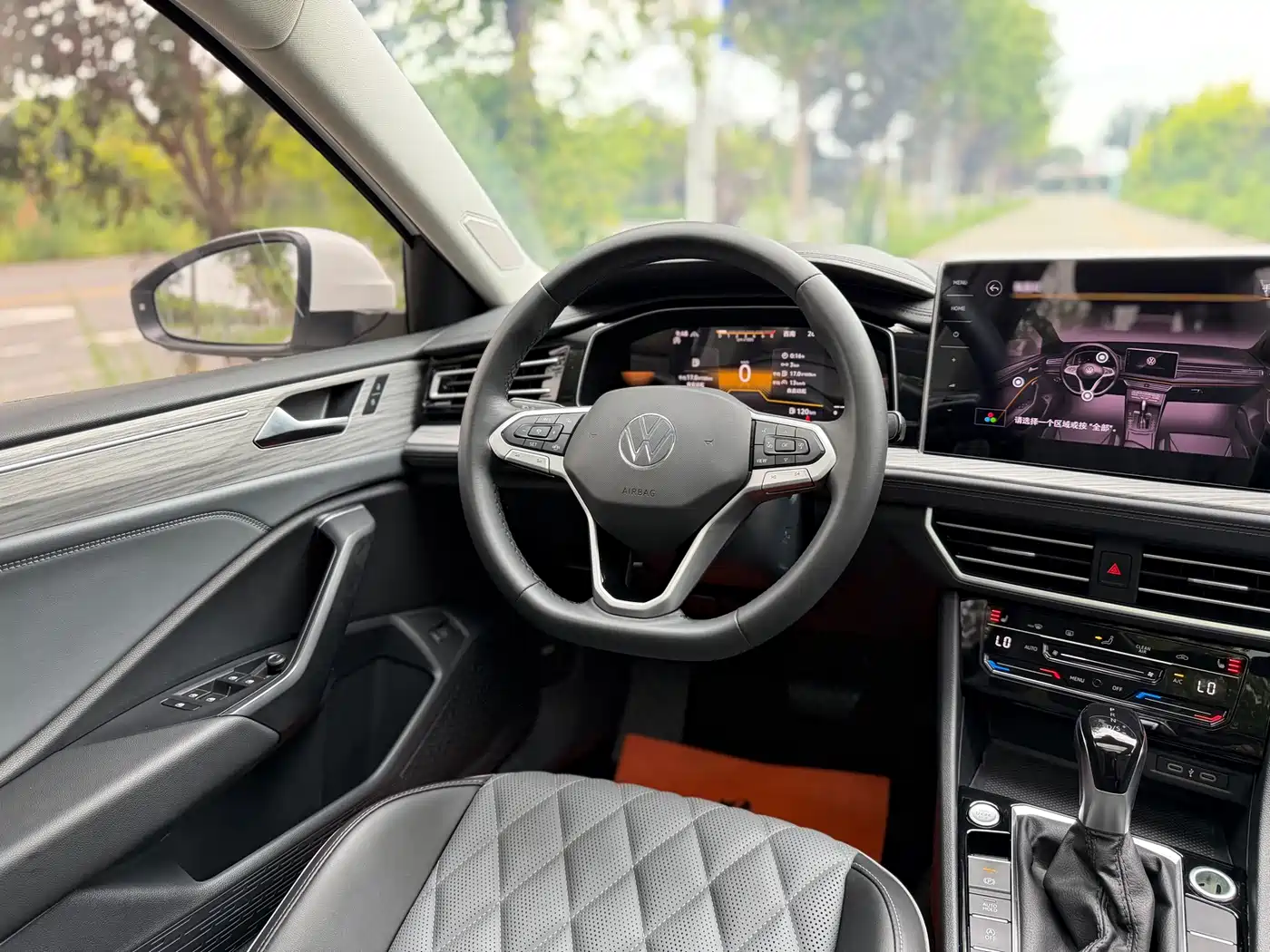 Volkswagen Sagitar 2023 280TSI DSG Surpass Plus Edition