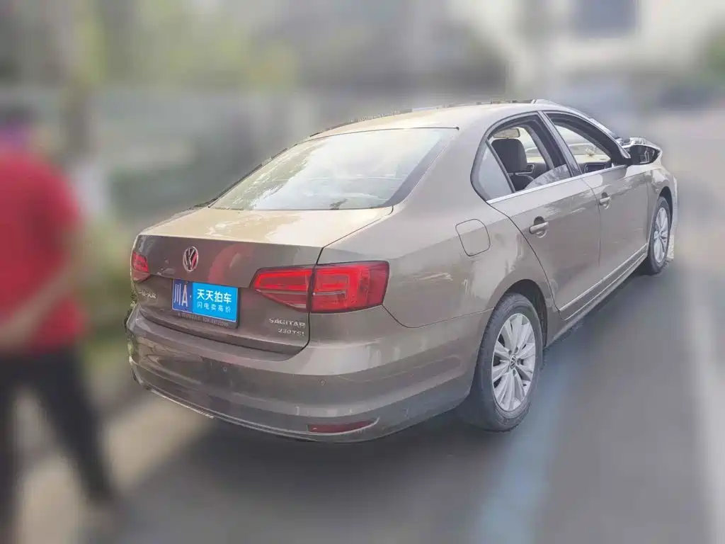 Volkswagen Sagitar 2015 230TSI Manual Comfort