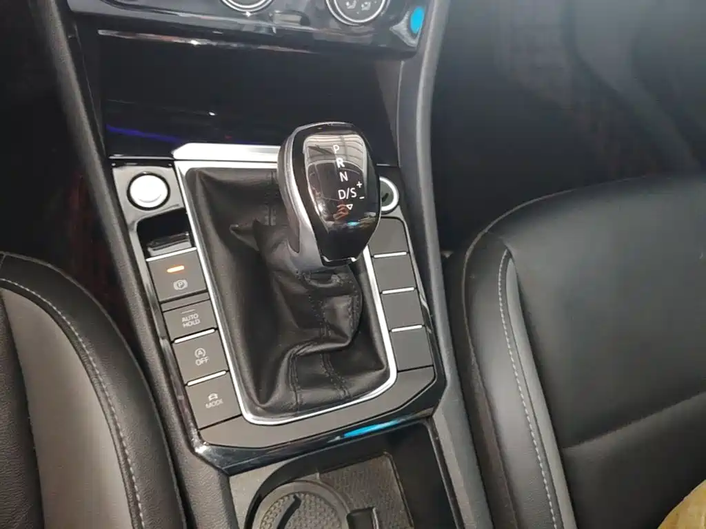 Volkswagen Sagitar 2022 280TSI DSG Soaring Edition