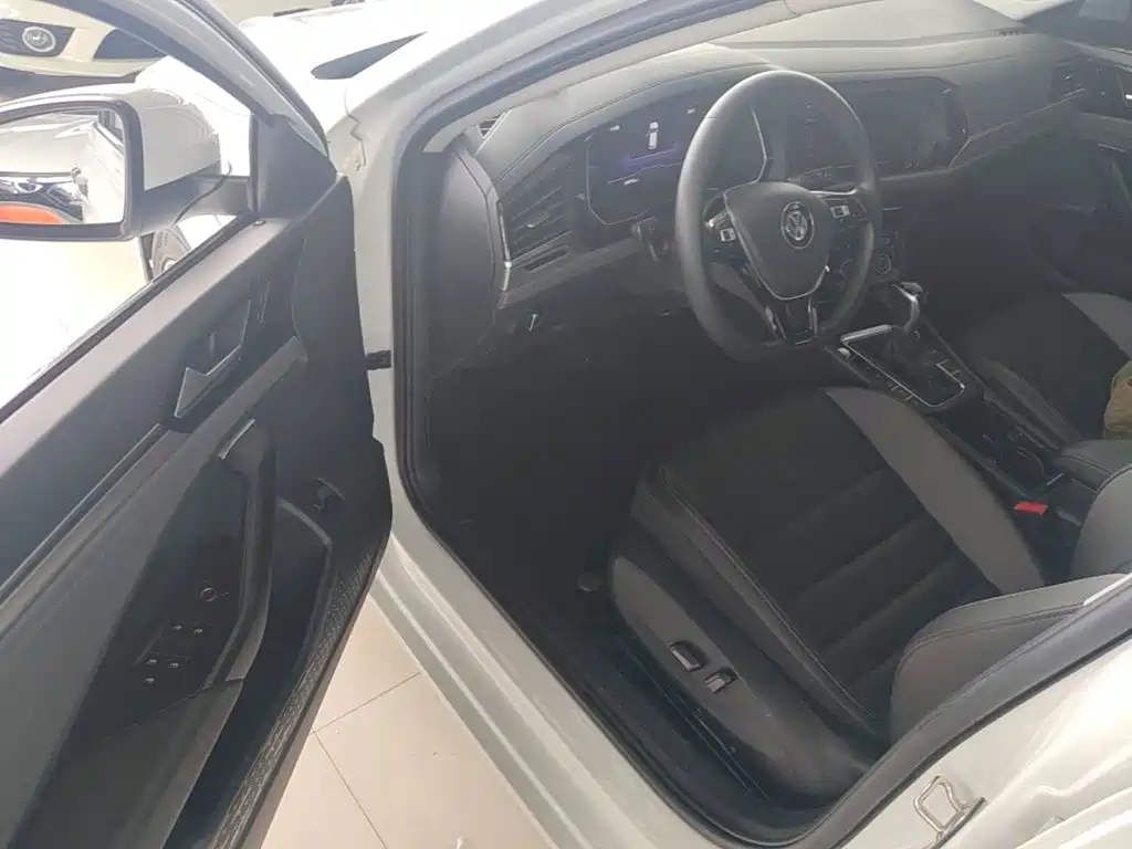 Volkswagen Sagitar 2022 280TSI DSG Soaring Edition