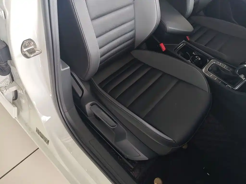 Volkswagen Sagitar 2022 280TSI DSG Soaring Edition