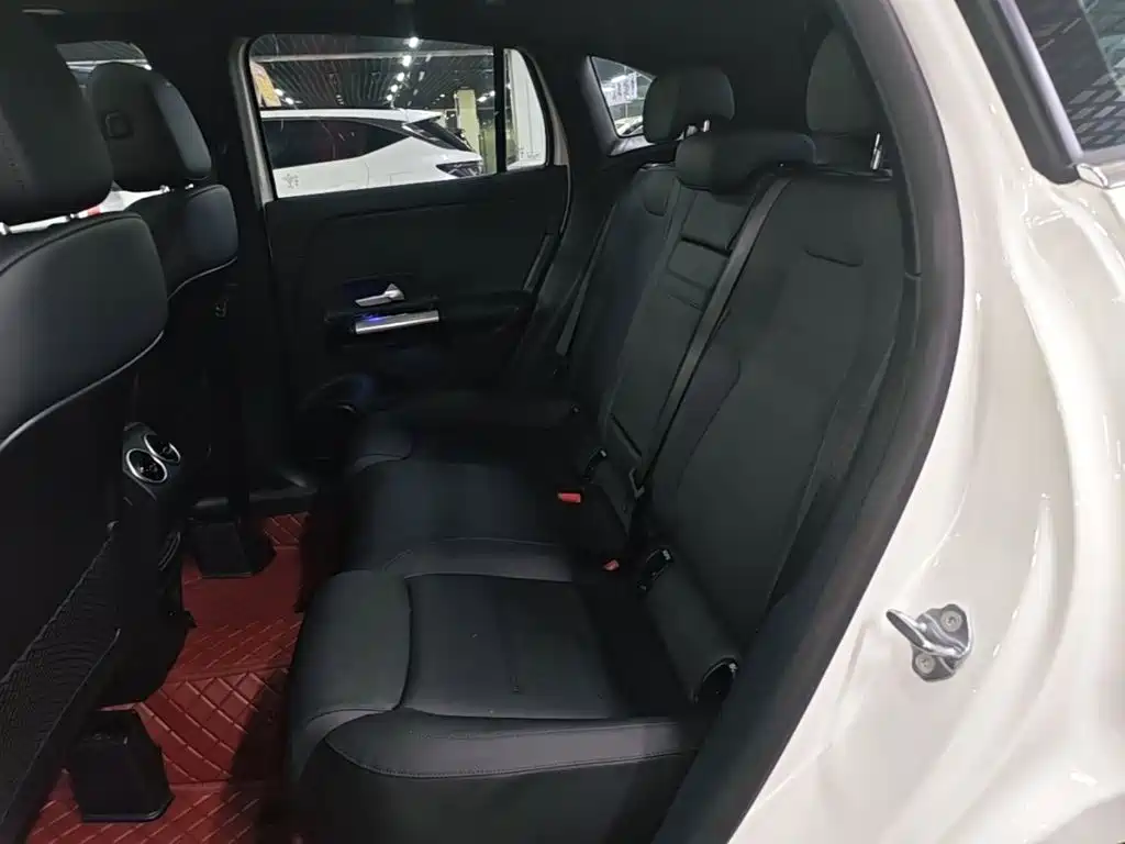 Mercedes-Benz Mercedes-Benz GLA 2020 GLA 180