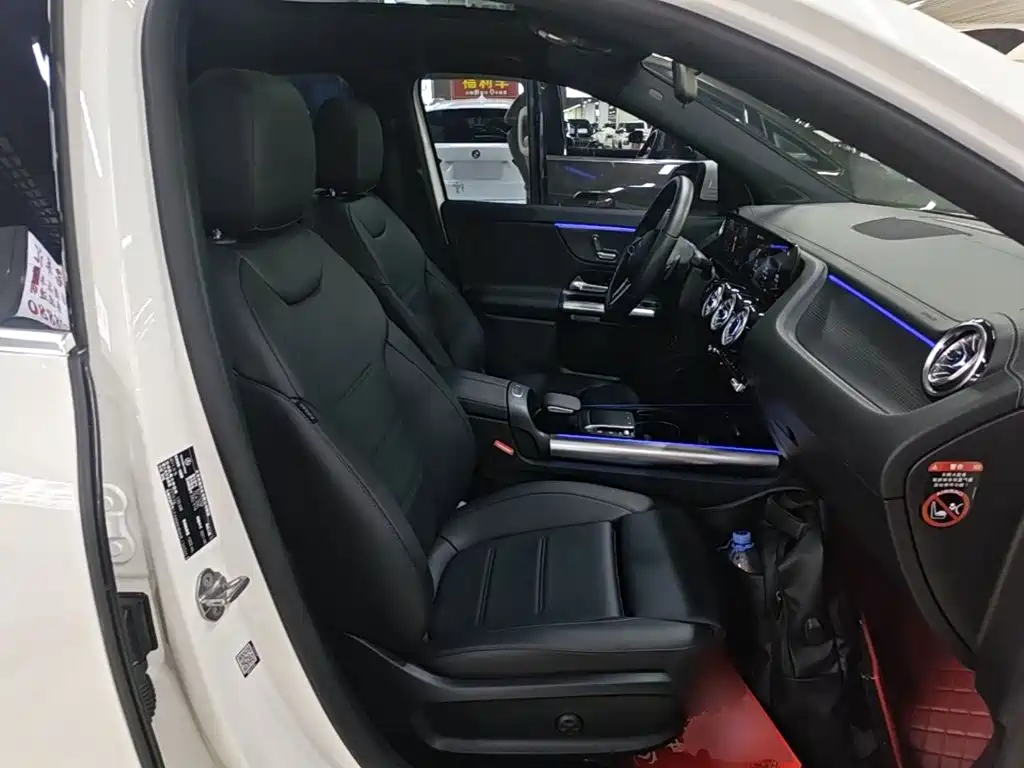 Mercedes-Benz Mercedes-Benz GLA 2020 GLA 180