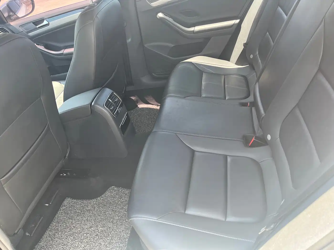 Volkswagen Sagitar 2018 1.6L Automatic Comfort