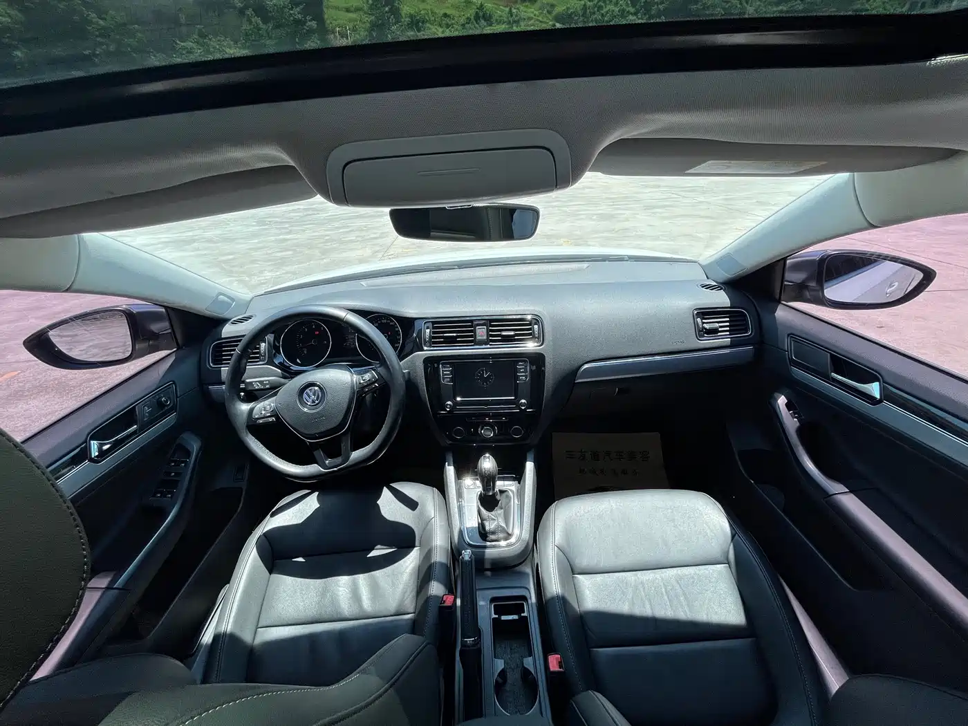 Volkswagen Sagitar 2018 1.6L Automatic Comfort