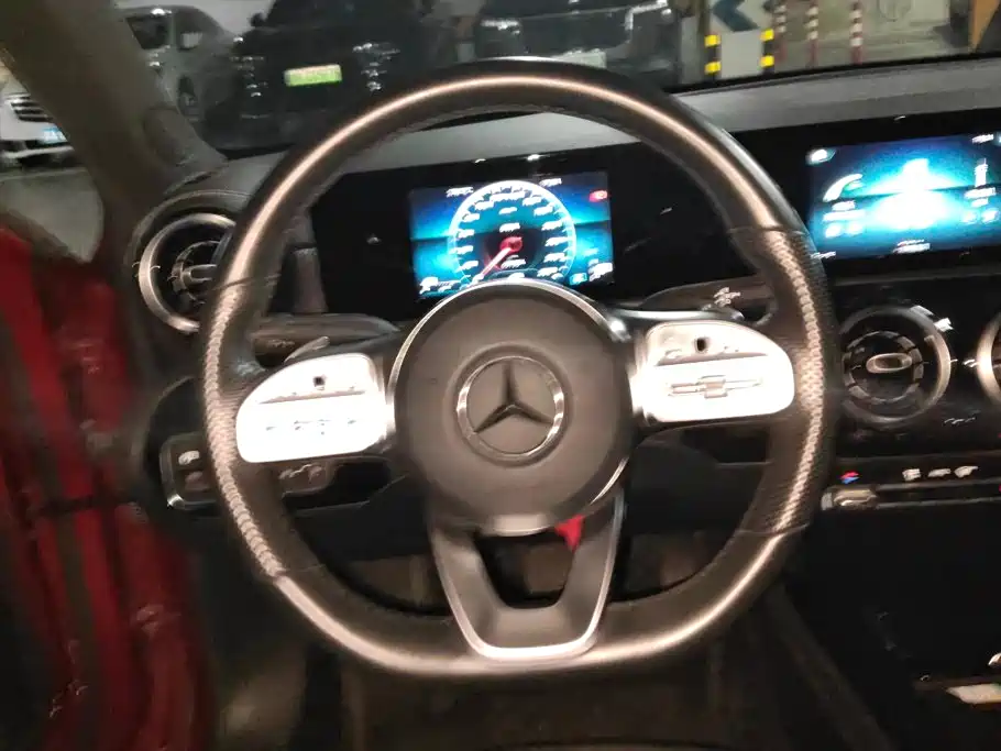 Mercedes-Benz Mercedes-Benz A-Class 2019 A 180 L Sport Sedan