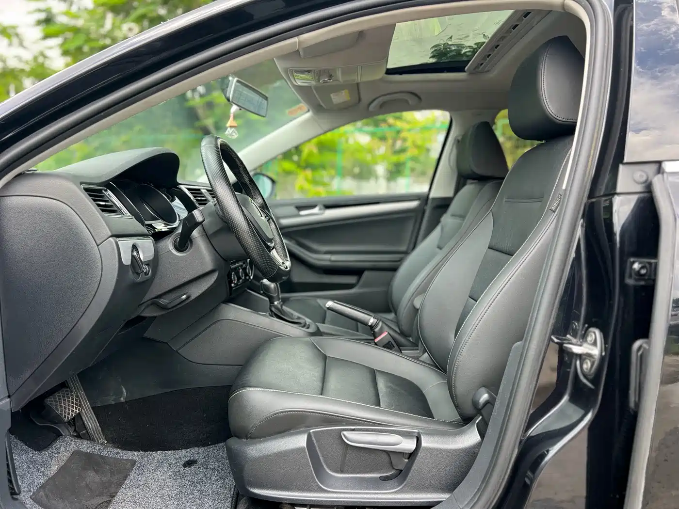 Volkswagen Sagitar 2018 280TSI DSG Spark Edition