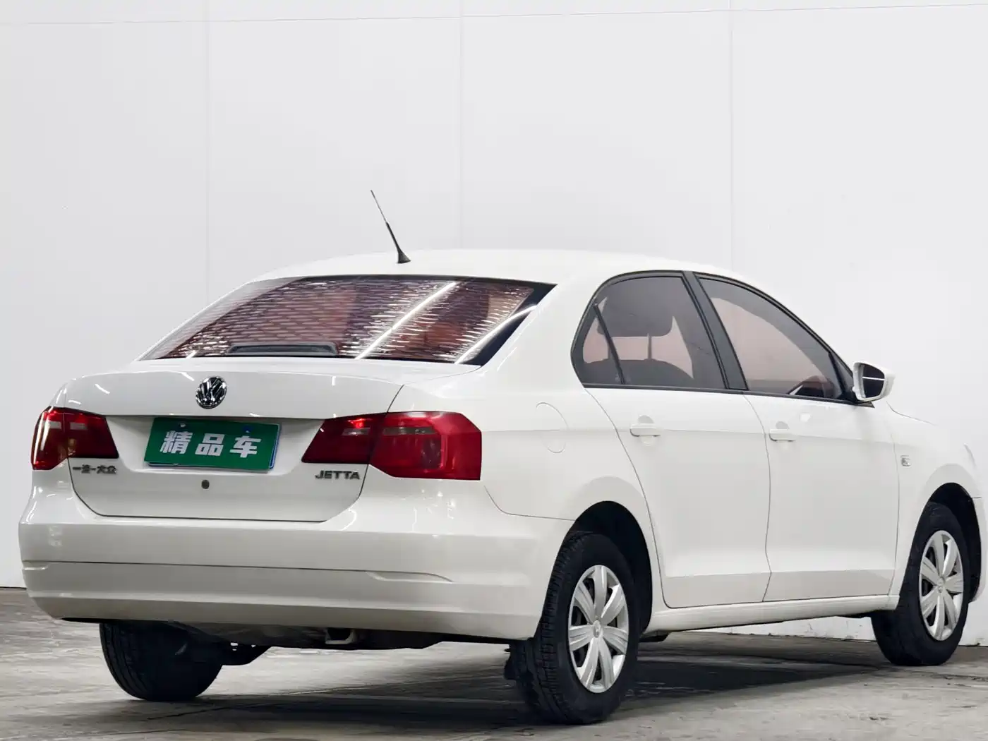 Volkswagen Jetta 2015 Quality Edition 1.4L Manual Fashion