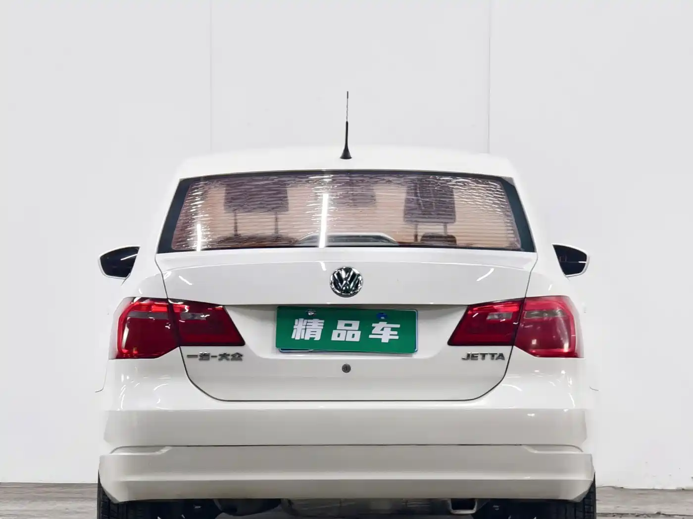 Volkswagen Jetta 2015 Quality Edition 1.4L Manual Fashion