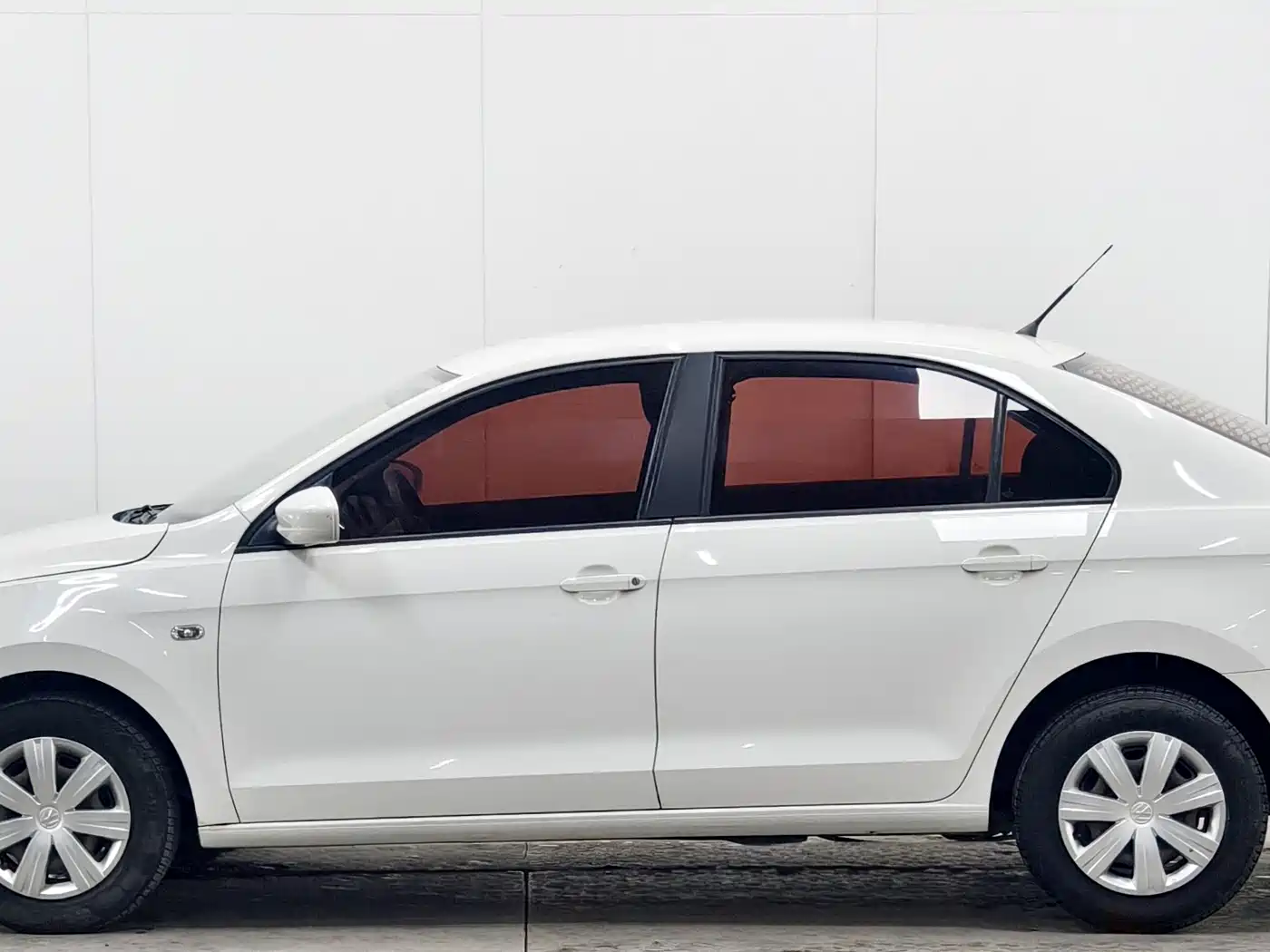 Volkswagen Jetta 2015 Quality Edition 1.4L Manual Fashion