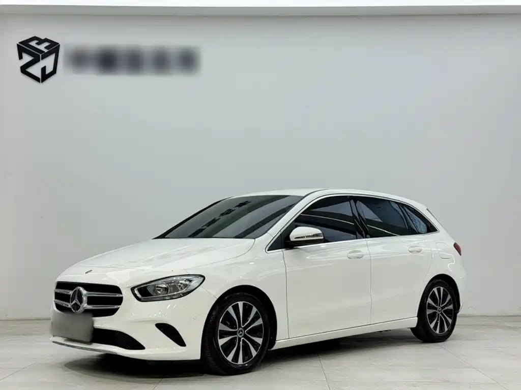 Mercedes-Benz Mercedes-Benz B-Class 2022 B 180 Fashion
