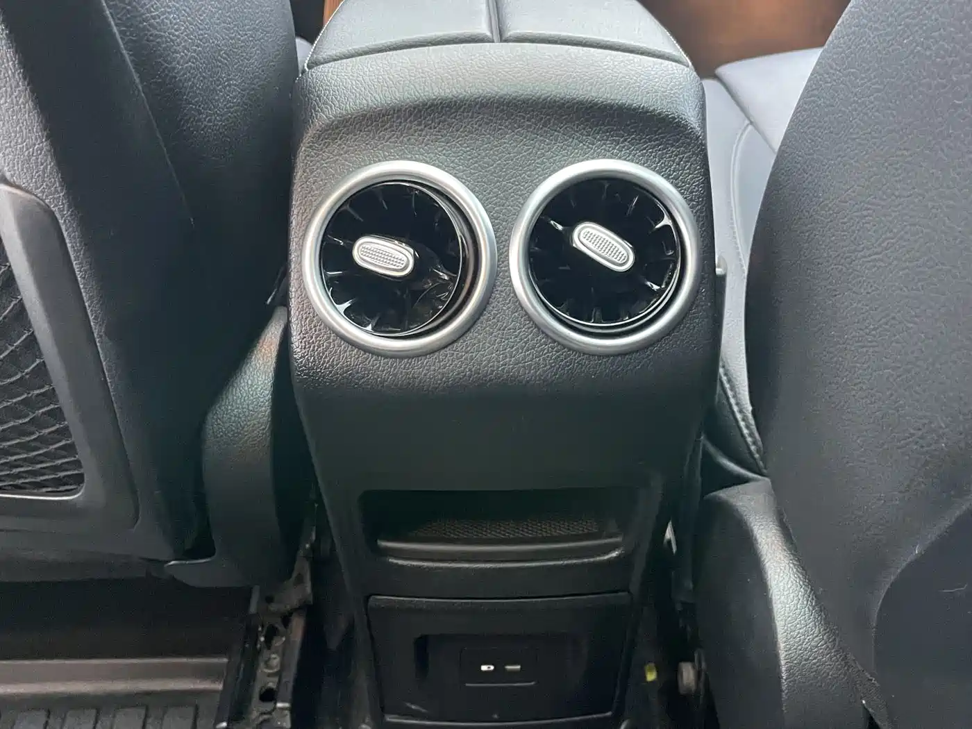 Mercedes-Benz Mercedes-Benz GLA 2020 GLA 180