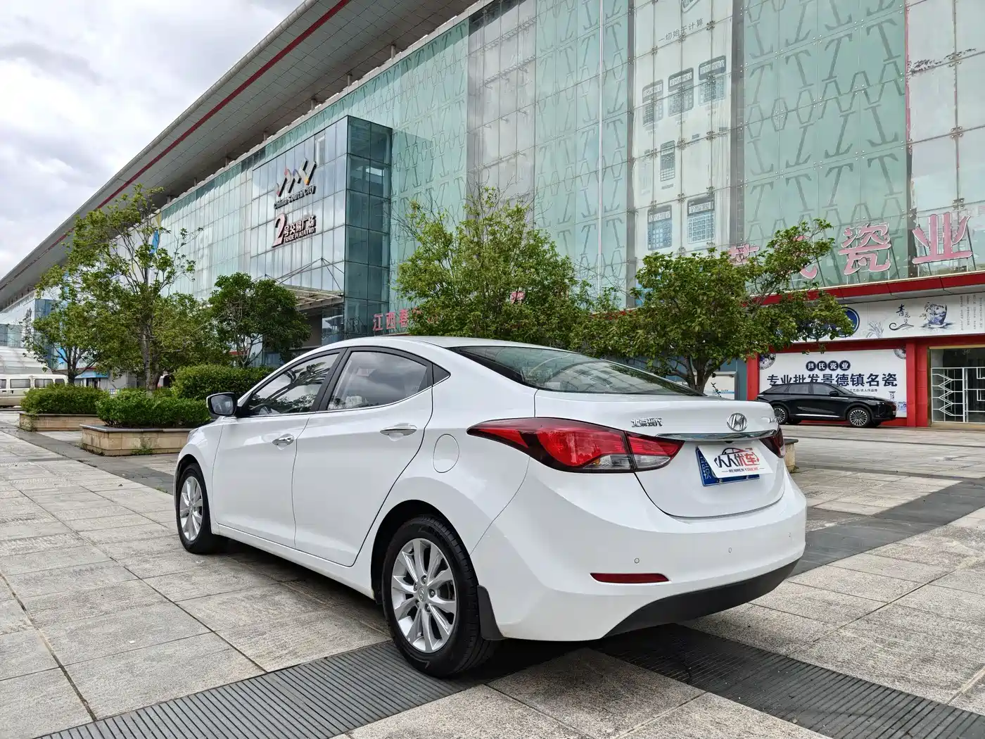 Hyundai Langdong 2016 1.6L Automatic Premium Edition