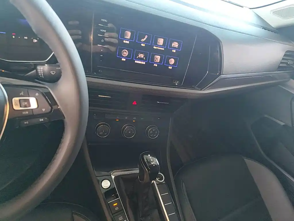 Volkswagen Sagitar 2021 280TSI DSG Comfort Smart Connect Edition